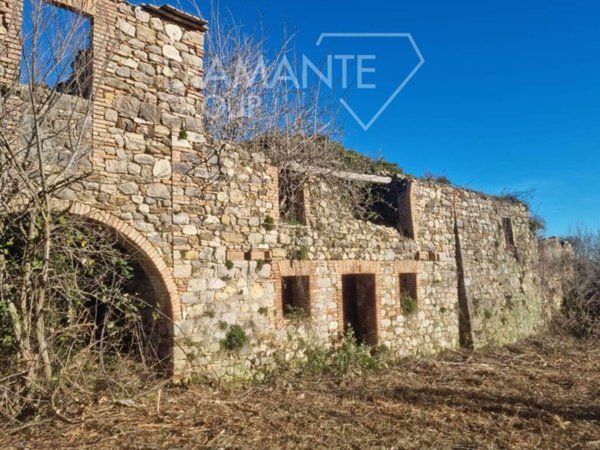 casale in vendita ad Allerona