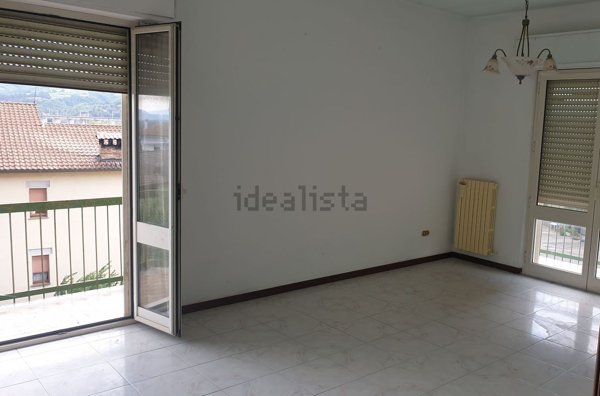 appartamento in vendita ad Allerona in zona Allerona Scalo