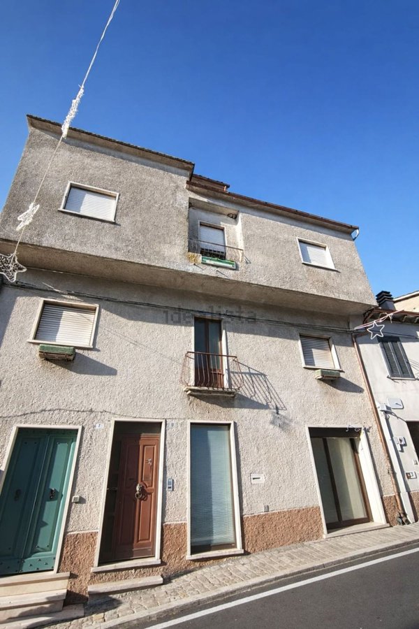 appartamento in vendita ad Alviano