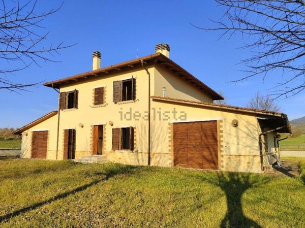 esavano in vendita ad Alviano