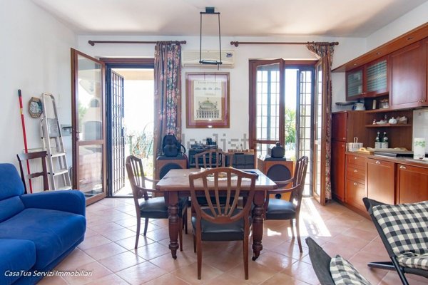 casa indipendente in vendita ad Alviano