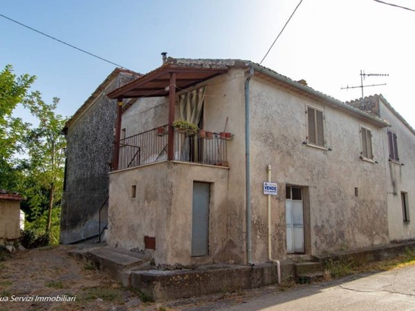 casa indipendente in vendita ad Alviano