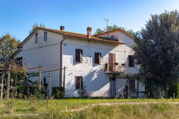 casa indipendente in vendita ad Alviano