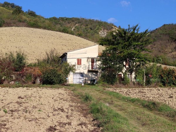 casa indipendente in vendita ad Alviano