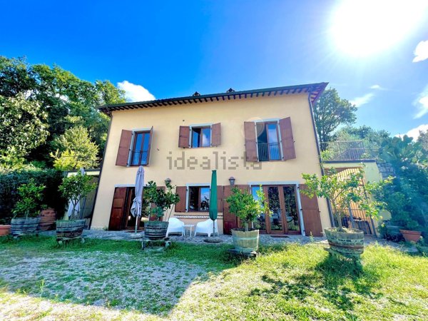 casa indipendente in vendita ad Alviano