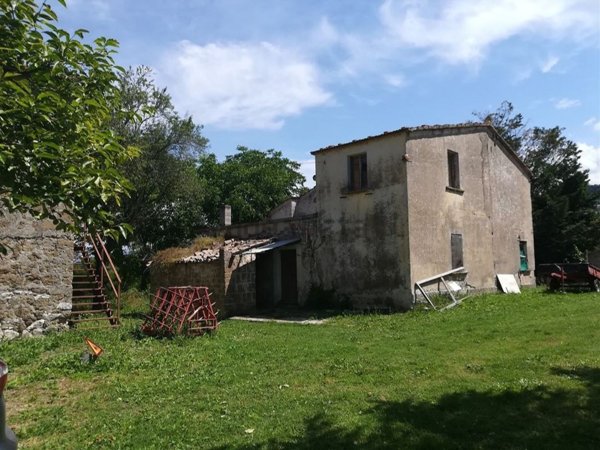 casale in vendita ad Alviano