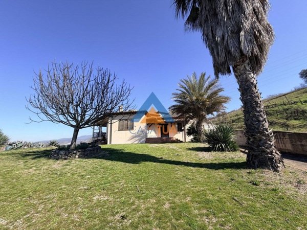 casa indipendente in vendita ad Alviano