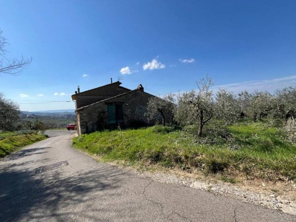 casa indipendente in vendita ad Alviano