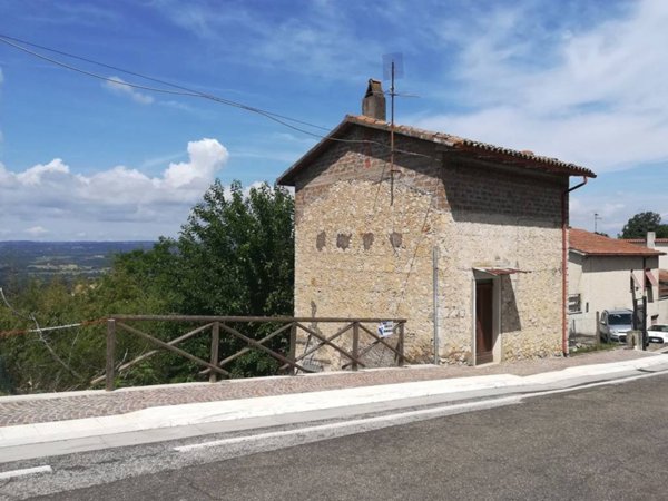 casa indipendente in vendita ad Alviano