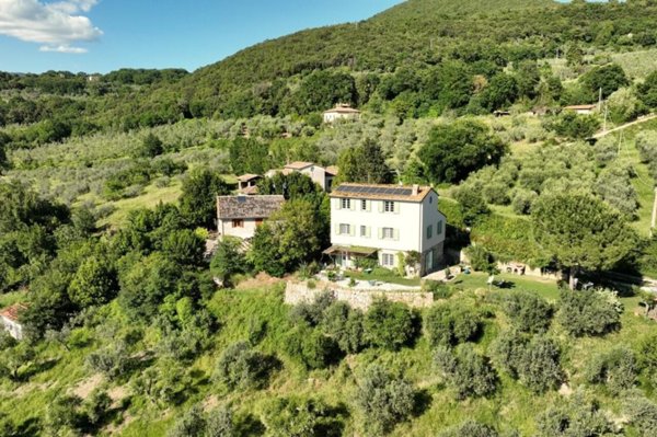 casa indipendente in vendita ad Alviano