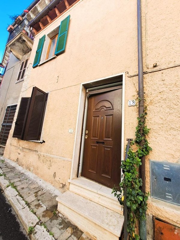 appartamento in vendita ad Alviano