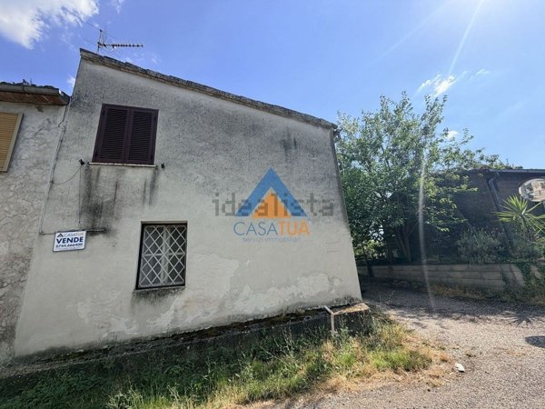 appartamento in vendita ad Alviano