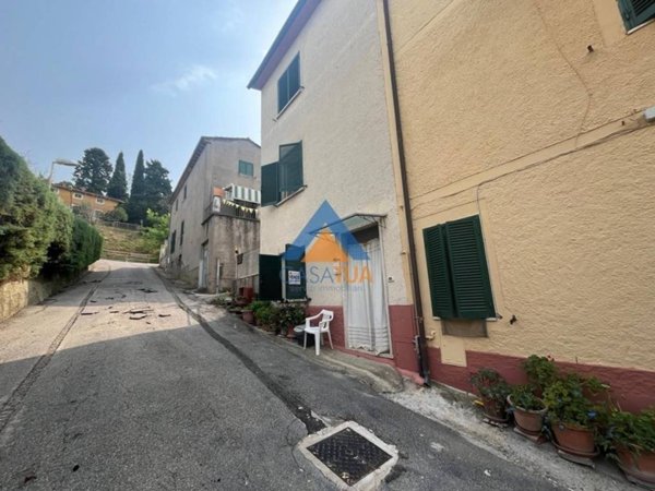 appartamento in vendita ad Alviano