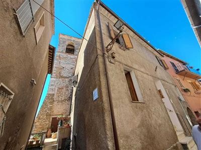 casa indipendente in vendita ad Alviano