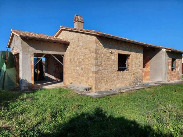 casa indipendente in vendita ad Amelia