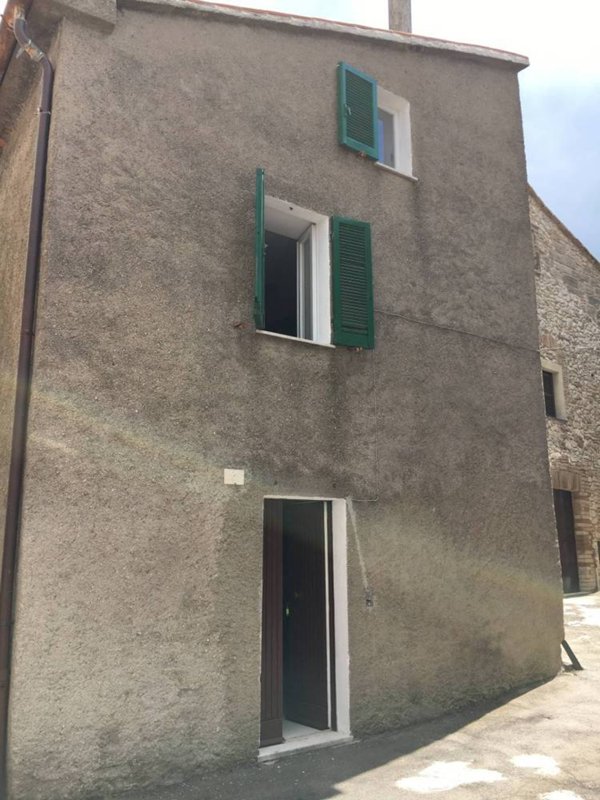 appartamento in vendita ad Amelia