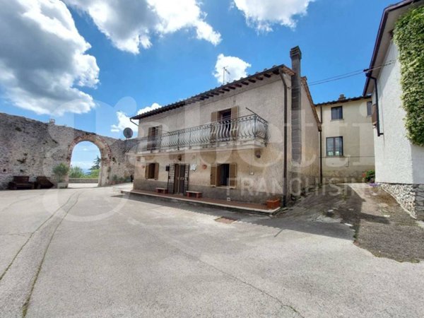 appartamento in vendita ad Amelia