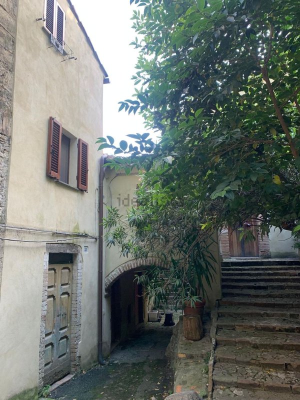 appartamento in vendita ad Amelia