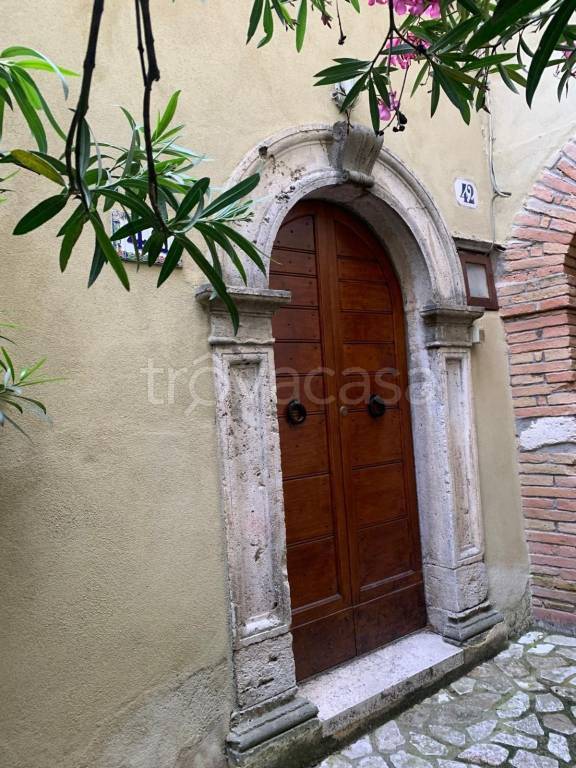 appartamento in vendita ad Amelia