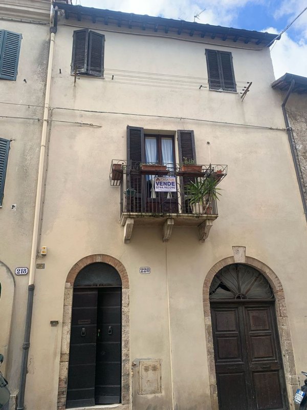 appartamento in vendita ad Amelia