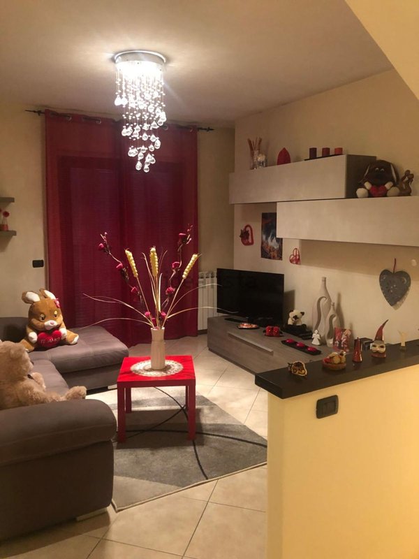 casa indipendente in vendita ad Amelia