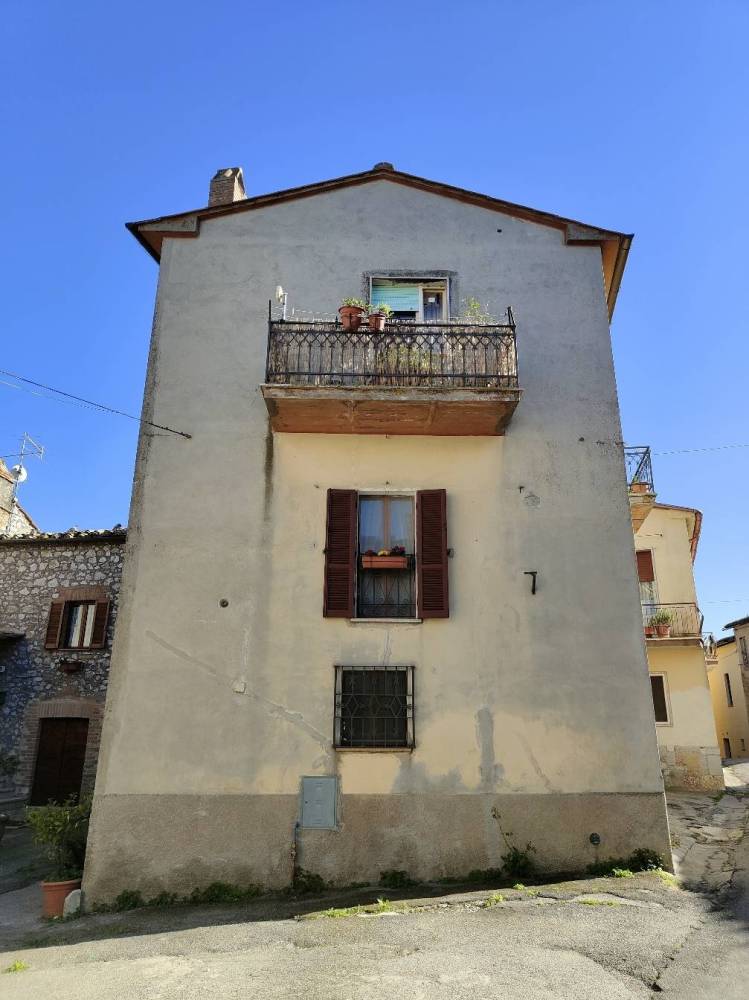 appartamento in vendita ad Amelia