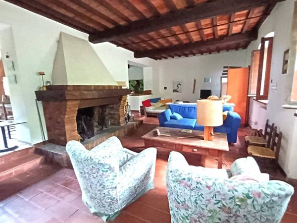 casa indipendente in vendita ad Amelia