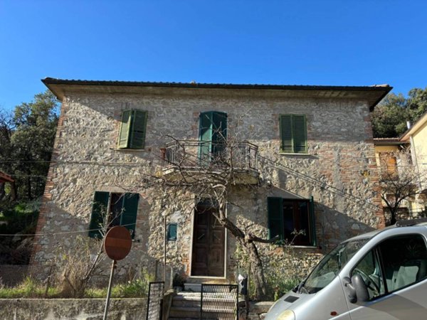 casa indipendente in vendita ad Amelia