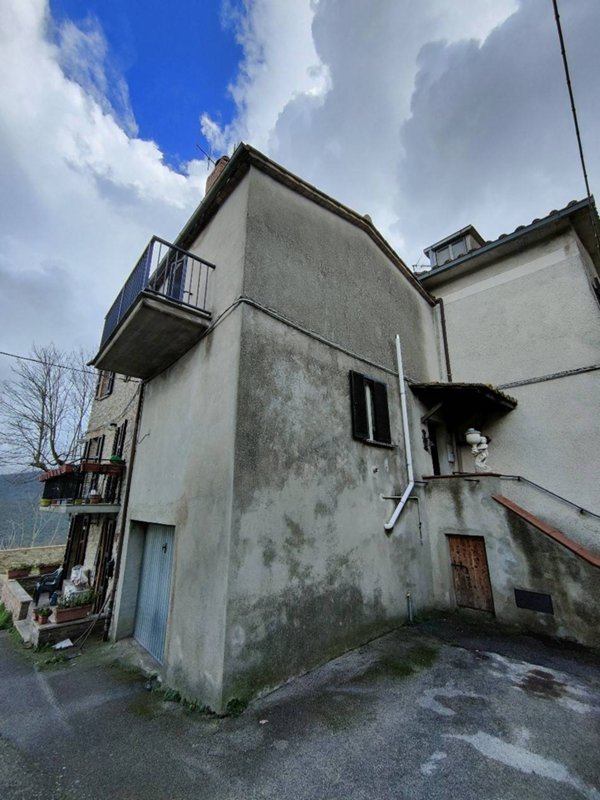 appartamento in vendita ad Amelia