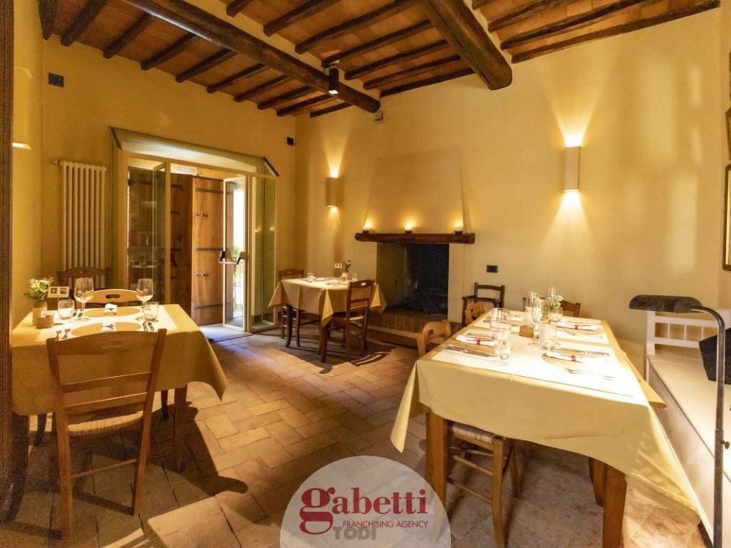 intera palazzina in vendita ad Amelia