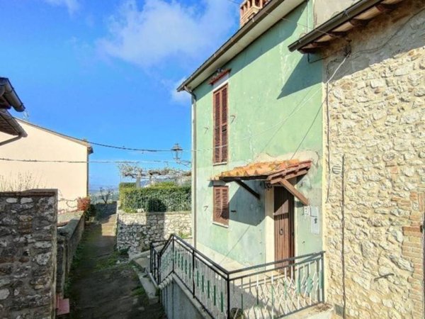 appartamento in vendita ad Amelia