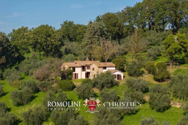 casa indipendente in vendita ad Amelia