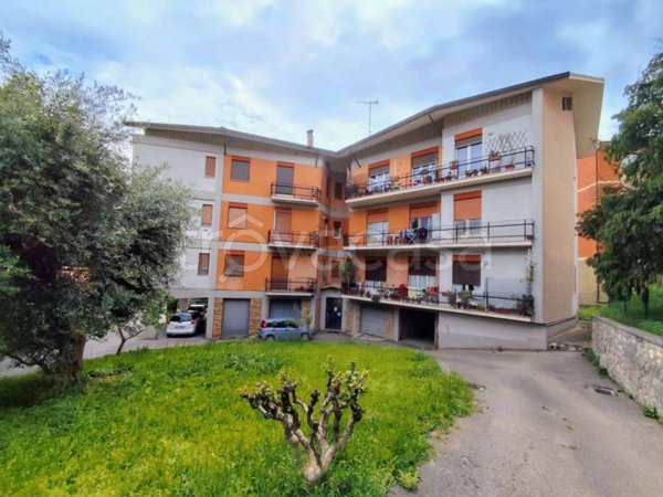 appartamento in vendita ad Amelia