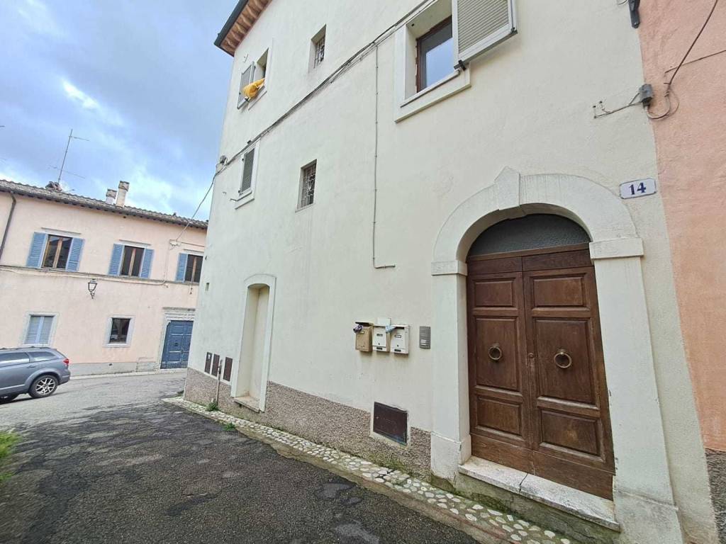 appartamento in vendita ad Amelia