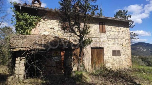 casa indipendente in vendita ad Amelia