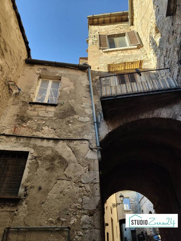appartamento in vendita ad Amelia