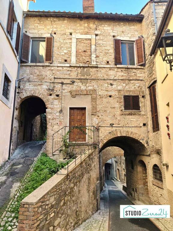 appartamento in vendita ad Amelia