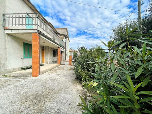 appartamento in vendita ad Amelia