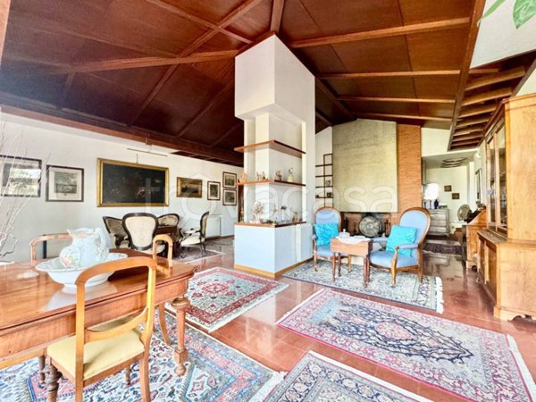 casa indipendente in vendita ad Amelia