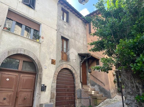 appartamento in vendita ad Amelia