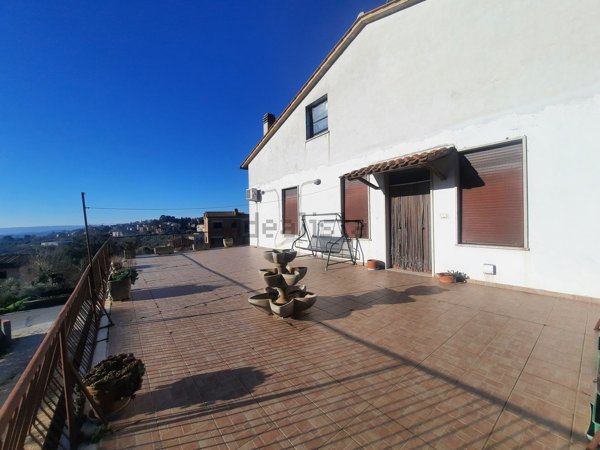 appartamento in vendita ad Amelia