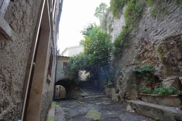 appartamento in vendita ad Amelia