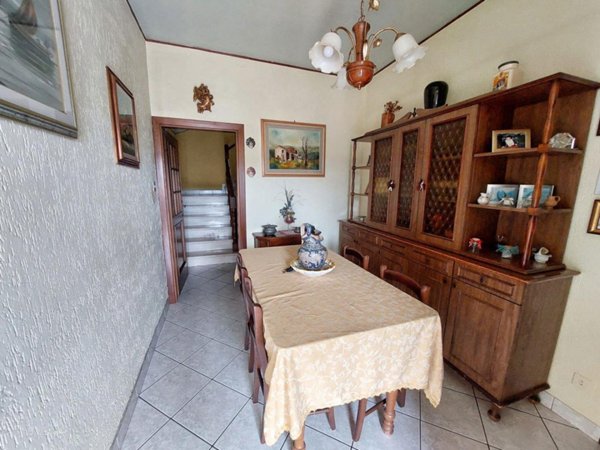 casa indipendente in vendita ad Amelia