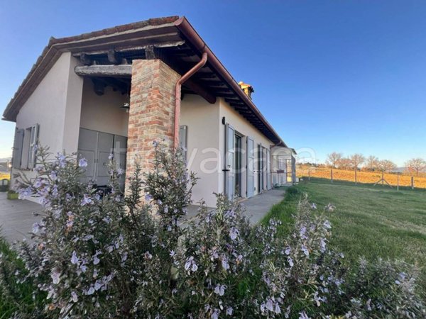 casa indipendente in vendita ad Amelia