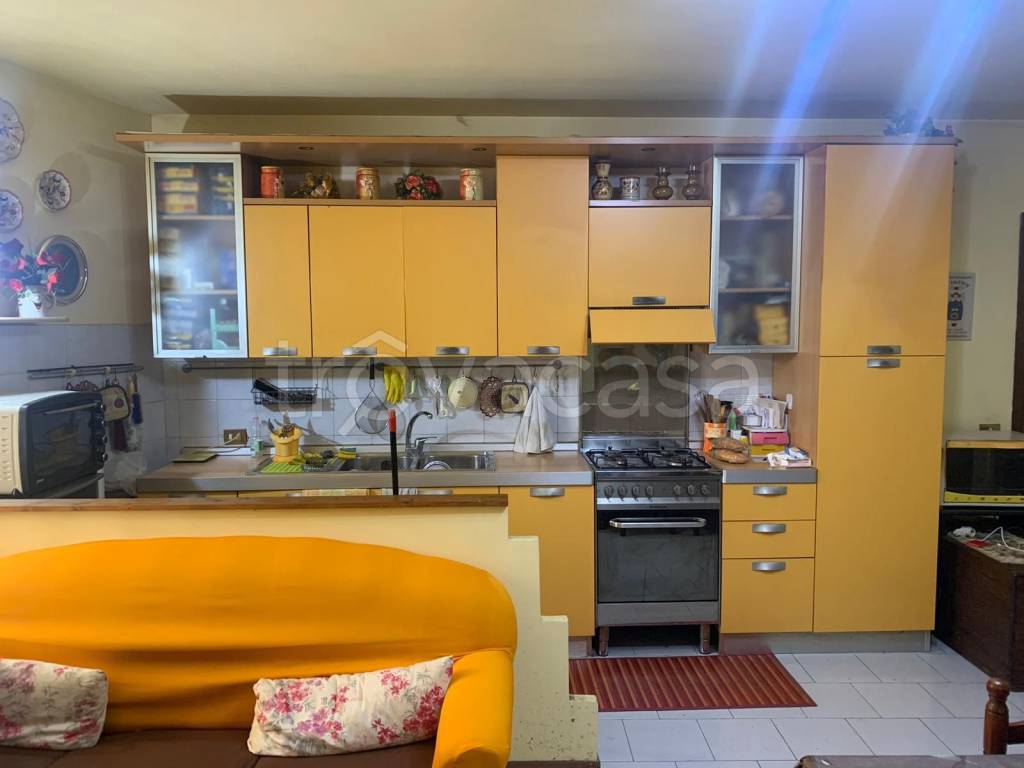 appartamento in vendita ad Amelia