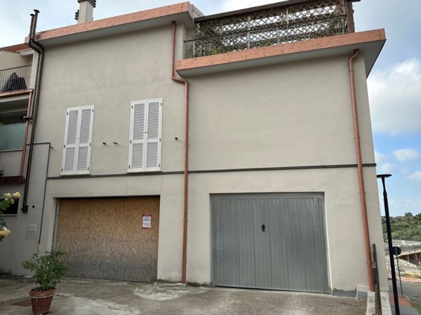 appartamento in vendita ad Amelia
