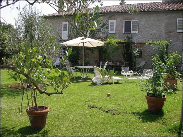 casa indipendente in vendita ad Amelia