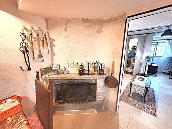 casa indipendente in vendita ad Amelia