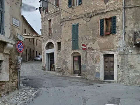 appartamento in vendita ad Amelia