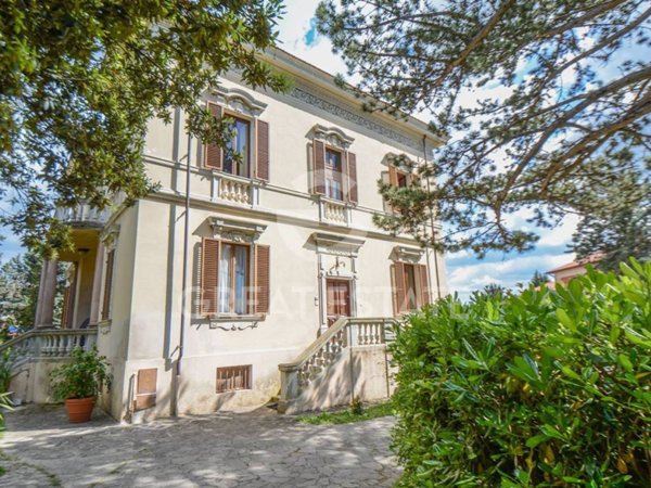 casa indipendente in vendita ad Amelia